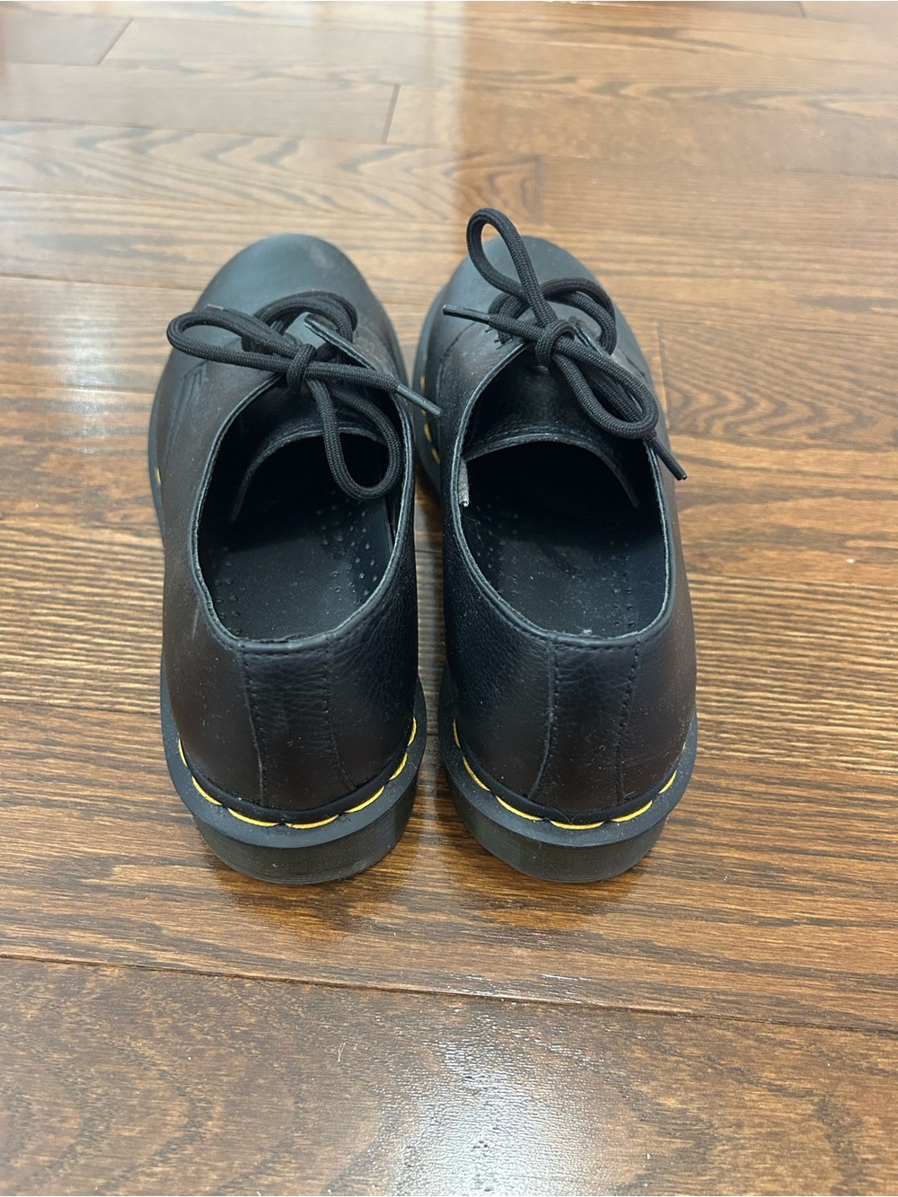 Dr. Martens Women’s Oxfords BWNOT - Picture 2 of 6